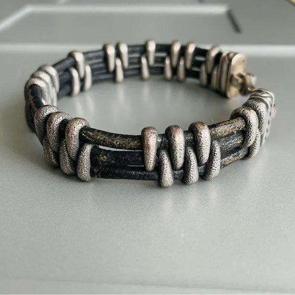 🎉Sold🎉 David Yurman Leather And Sterling Silver Cable Station Men’s Bracelet - Picture 3 of 9